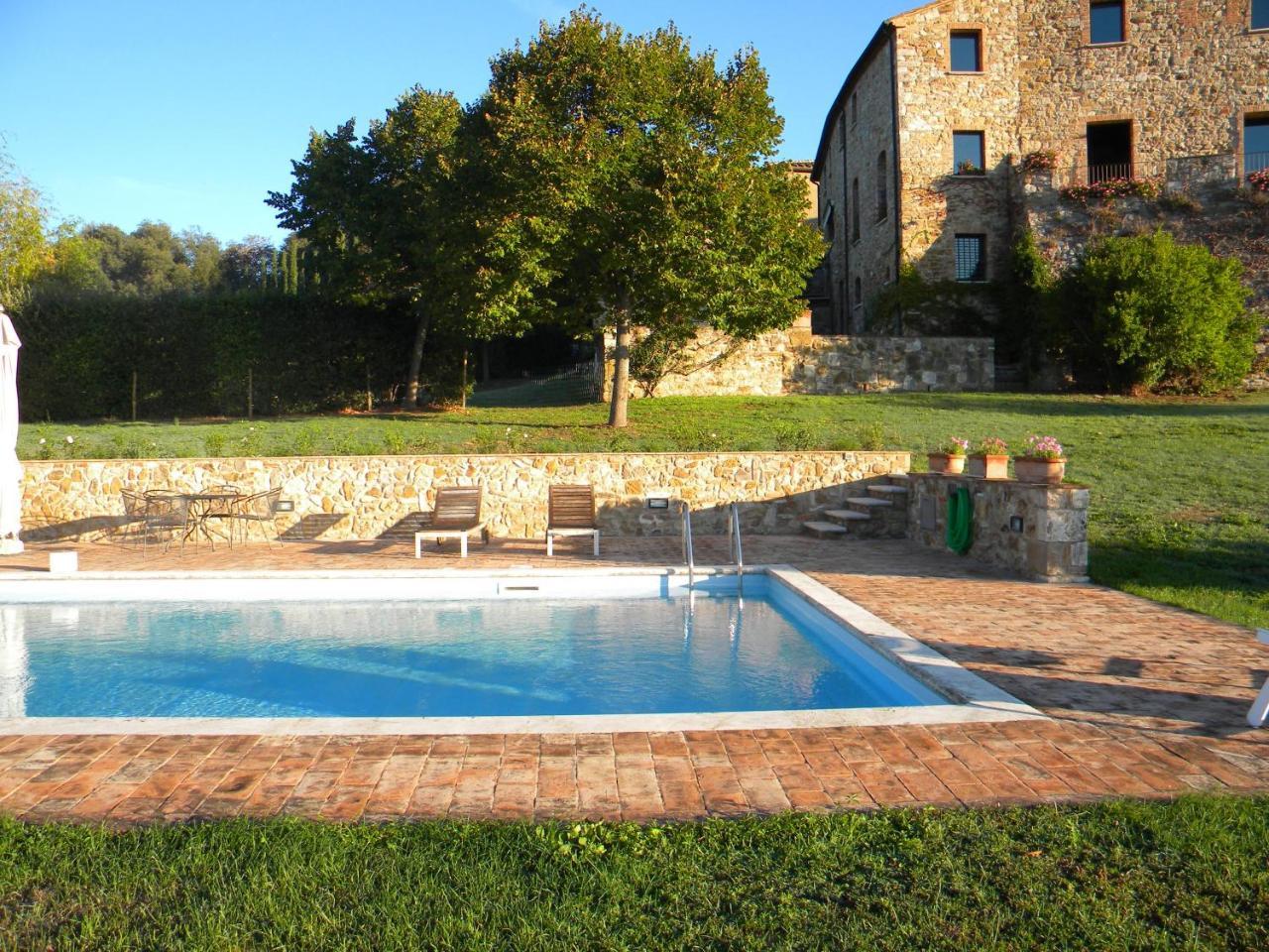 Agriturismo Tenuta Il Tasso Rapolano Terme Exterior foto