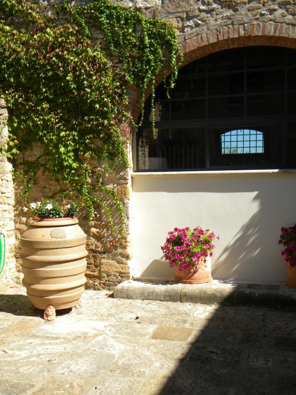 Agriturismo Tenuta Il Tasso Rapolano Terme Exterior foto